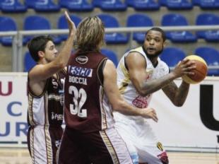 Pinheiros finalista, Lan�s venci� a Libertad