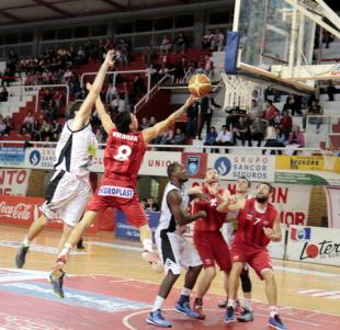 Uni�n sigue indetenible