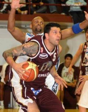 S�lido triunfo de Lan�s