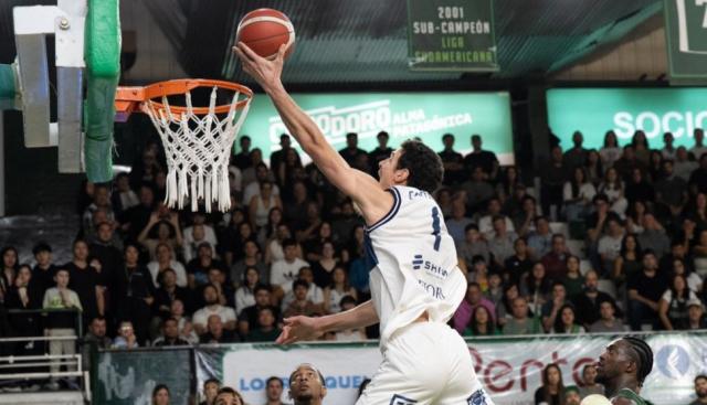 Gimnasia cumpli� con su mandato y se meti� en semis