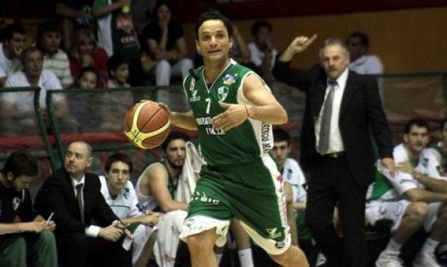 Por lesi�n, Atenas pierde a L�baque