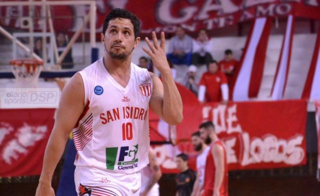 San Isidro cort� a Palacios