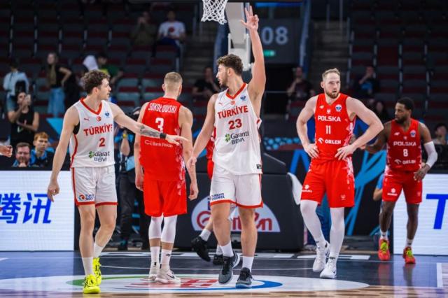 Turqu�a y Grecia con el pasaporte a semis