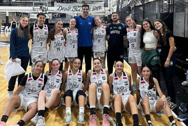 Rosario con aniversario, el uso del nuevo baln y formativas