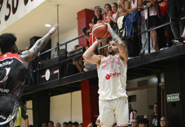 Sur: Provincial lustr� la chapa de candidato