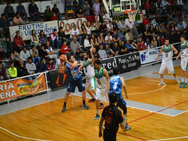 Villa �ngela Basket recuper� el control