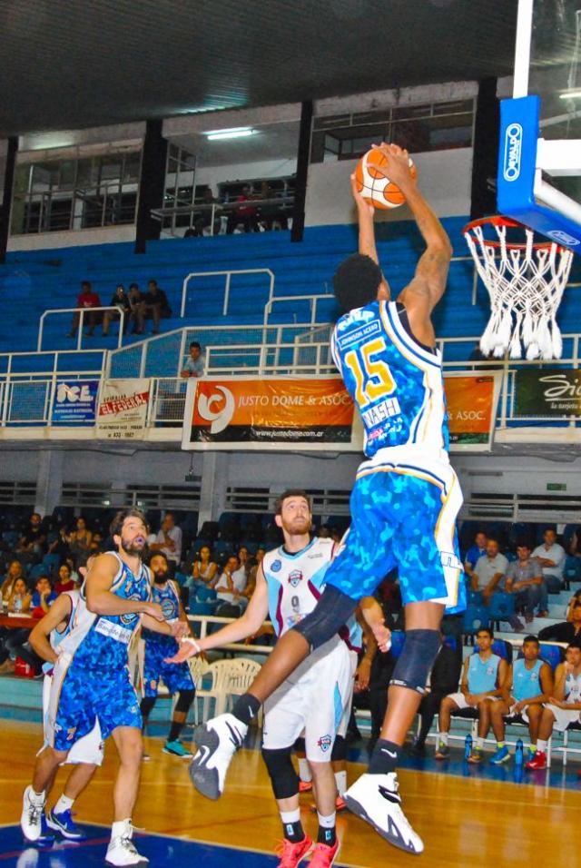 Comunicaciones, el �nico en invertir la local�a